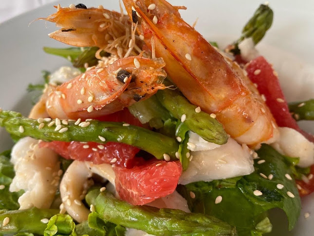 Mezze - Гастрономия и хотелиерство