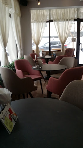 Comentarii opinii despre Cafe-Bar Vogue