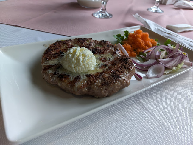 Comentarii opinii despre Златна сръбска скара При Владо - 3