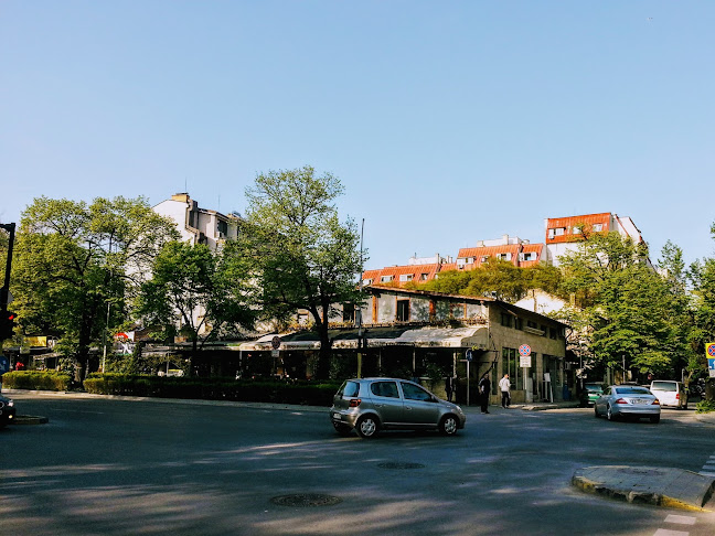 Comentarii opinii despre Ресторант "Камина", бърза закуска" Ям-Ям", Sham sweet coffee