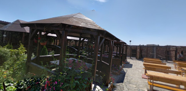 Снек Бар "Котвата при Жени"