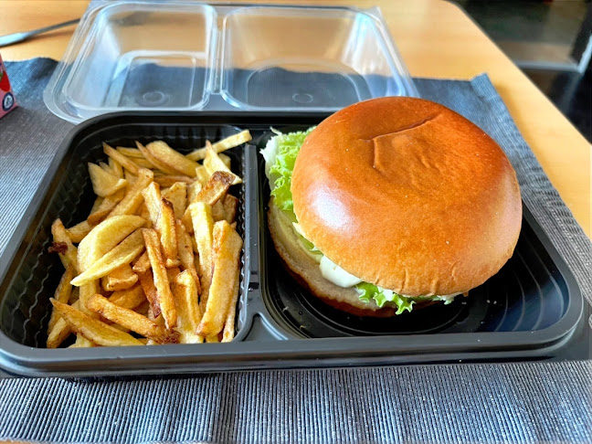 Comentarii opinii despre Burger Hub (Люлин)