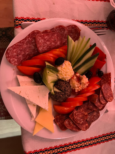 Център, ул. „Цар Освободител“ 16, 5250 Свищов