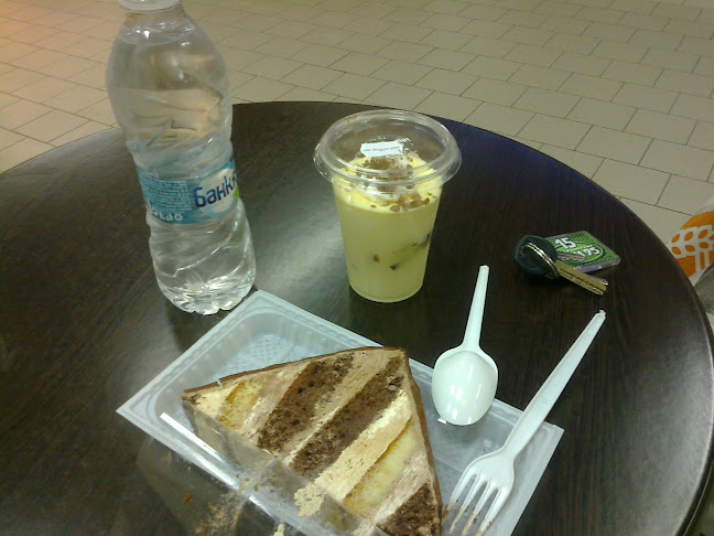 намира се в рамките на м-н Кауфланд, Южна промишлена зона, ул. „Стамо Пулев“ 2, 6003 Стара Загора