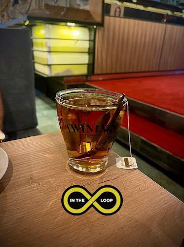Opinii despre Loop Bar & Cafe în Варна - Гастрономия и хотелиерство