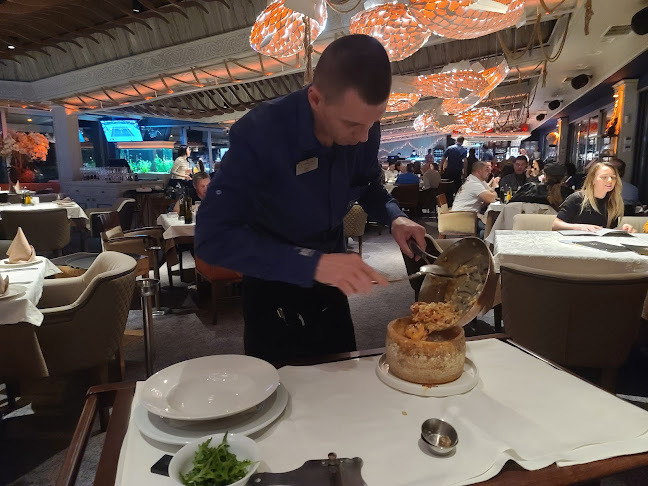 Капитан Кук - Гастрономия и хотелиерство