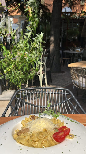 Ресторант Лично