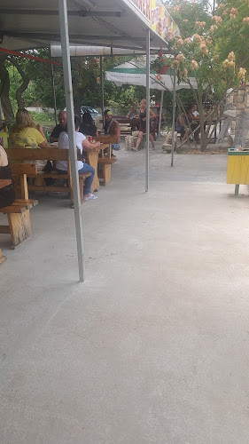 Рилци, бул. „Добруджа“ 200, 9300 Добрич