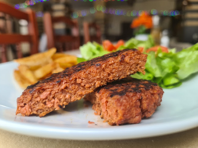 Opinii despre Хотел - Ресторант "Ваката" în Тетевен - Гастрономия и хотелиерство