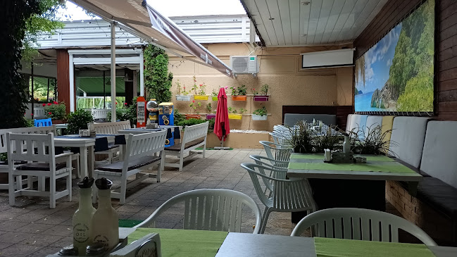 Grill House BBQ & GARDEN