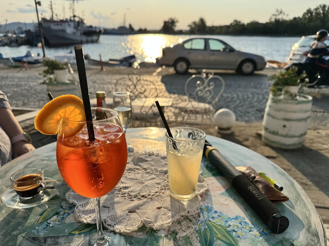 Пиарет Созопол, сладкарница - Гастрономия и хотелиерство