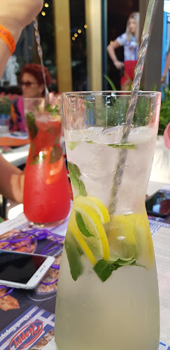 Happy Bar & Grill Yan Palah