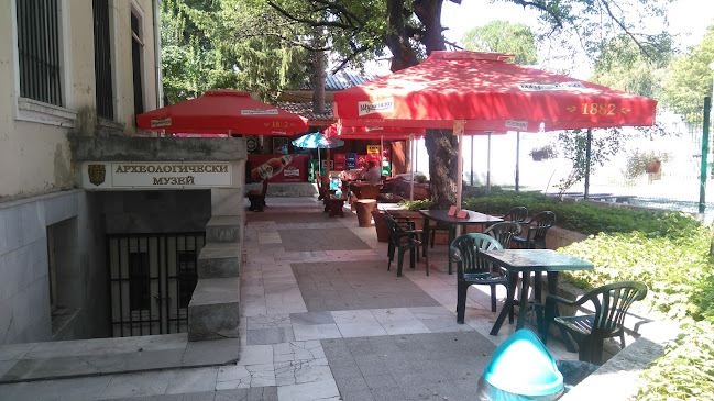 Бистро,,Бизнес център,, - Гастрономия и хотелиерство