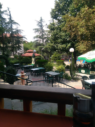 Бистро Глинени Гърнета