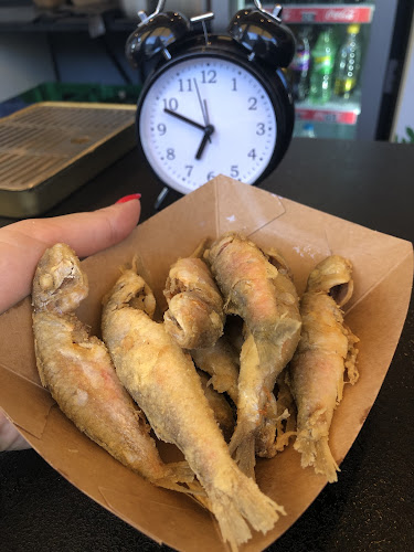 Център, ул. „Странджа“ 18, 8180 Приморско