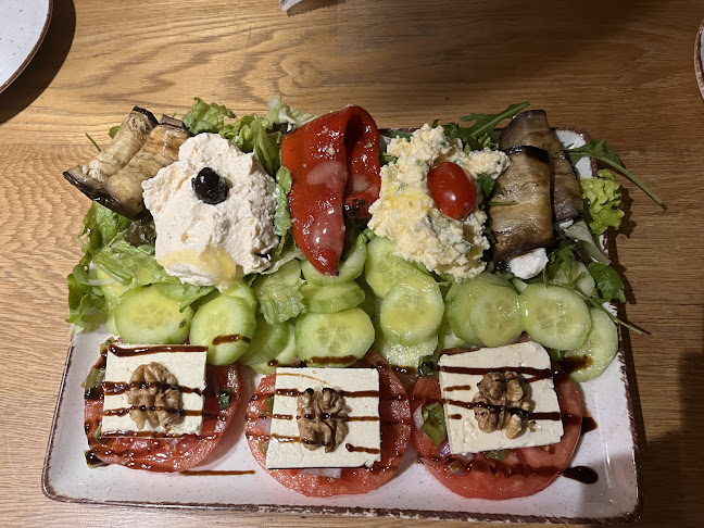 Ресторант Вила Рай ОГНЯНОВО - Гастрономия и хотелиерство