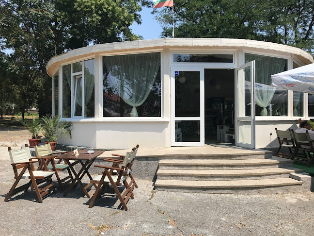 Кафе-бар "Парка" - Гастрономия и хотелиерство