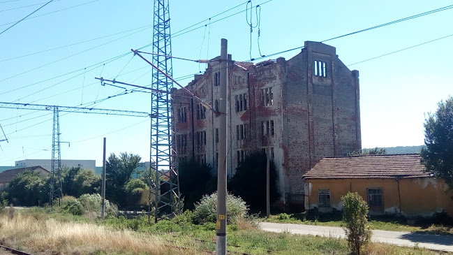 Кафе-аперитив "Алверони" - Гастрономия и хотелиерство