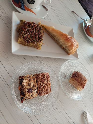 Coffee Raya - Гастрономия и хотелиерство