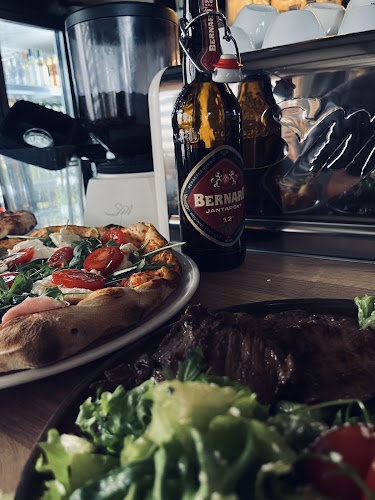 Opinii despre Ла Рокка бар и динър în Сапарева баня - Гастрономия и хотелиерство