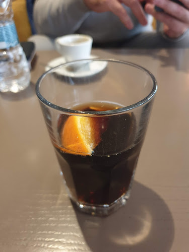 Cafe-Bar Vogue - Гастрономия и хотелиерство