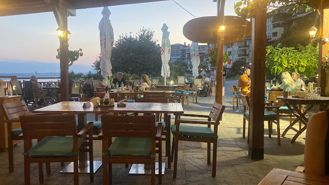 Comentarii opinii despre Fish & BBQ Restaurant