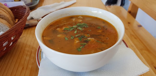 ЗАВЕДЕНИЕ ЗА БЪРЗО ХРАНЕНЕ "ДИВОТО ЗОВЕ" - Гастрономия и хотелиерство