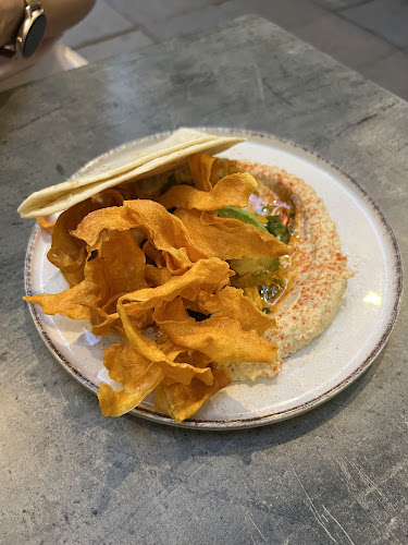 София център, ул. „проф. Асен Златаров“ 14, 1504 София