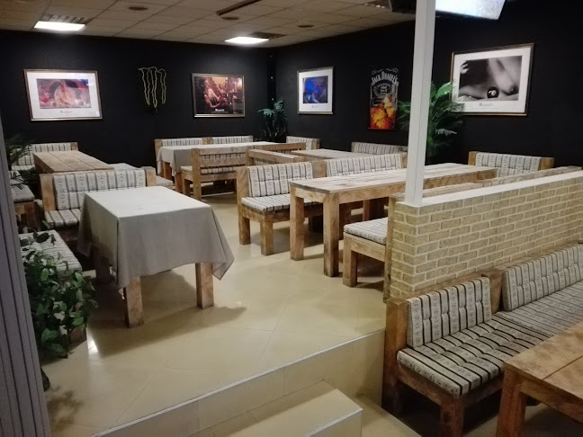 Билярд кафе-клуб "Ниси" - Гастрономия и хотелиерство