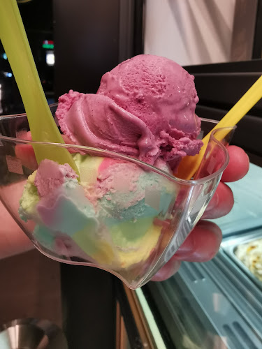 Comentarii opinii despre Atelier Del Gelato Baci