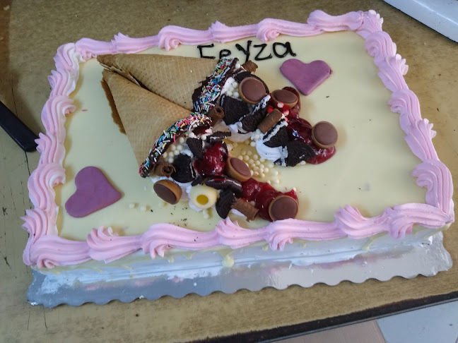 Comentarii opinii despre Кафе-сладкарница "Менар"