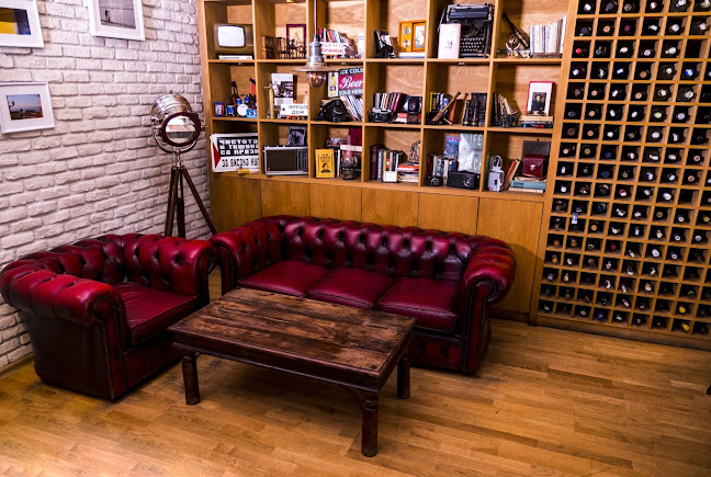 Ti Bar & Kitchen - ресторант и бар в Бургас