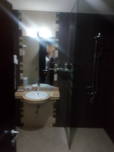 ж.к. Младост 2Младост, бул. „Александър Малинов“ 74, 1799 София