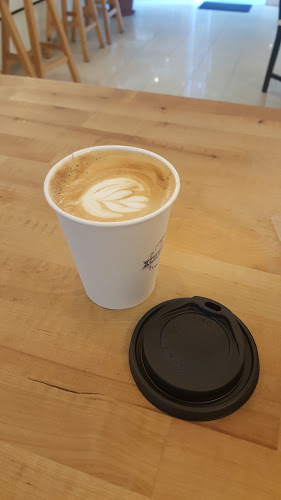 Йоле Кафе Пекарна - Гастрономия и хотелиерство