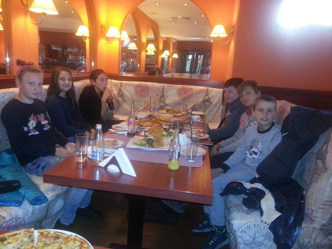 Пенсионерски клуб - София