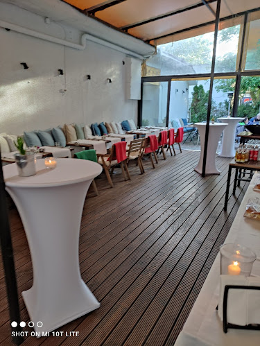 Ресторант-градина "Пей сърце"| Ресторант София - Гастрономия и хотелиерство