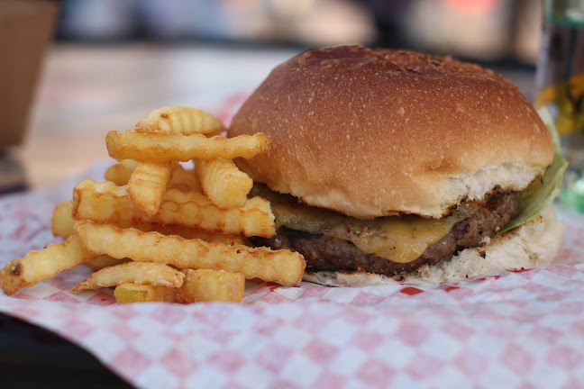 Opinii despre Food House - Време за Храна în Варна - Гастрономия и хотелиерство