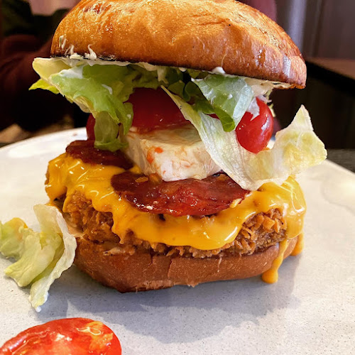 El Barto ¿Hungry Amigo? - Гастрономия и хотелиерство