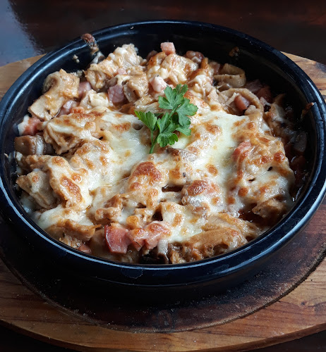 Бистро Преслав - Гастрономия и хотелиерство