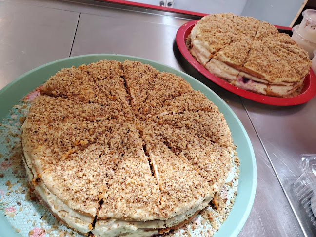 Opinii despre Домашна кухня "Кулинарните изкушения на Емии" în София - Гастрономия и хотелиерство