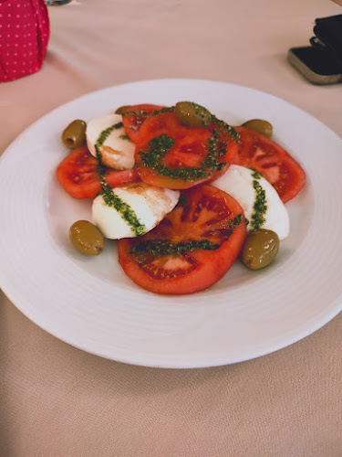 Иван Вазов, бул. „Витоша“ 162, 1408 София