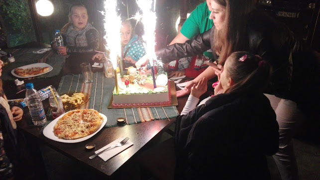 Comentarii opinii despre Стария Хан