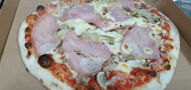 Център, Dimitar Shishmanov St 10, 5250 Свищов