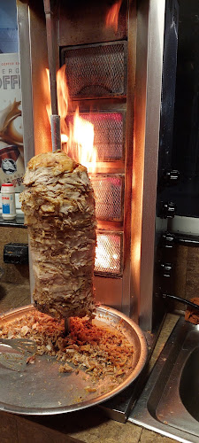 Comentarii opinii despre Fast Foog Бургерите