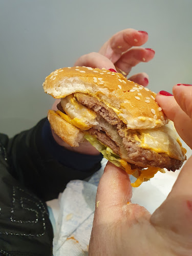 Hesburger - Гастрономия и хотелиерство