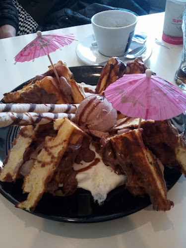 Mishel Bar&Dinner - Гастрономия и хотелиерство