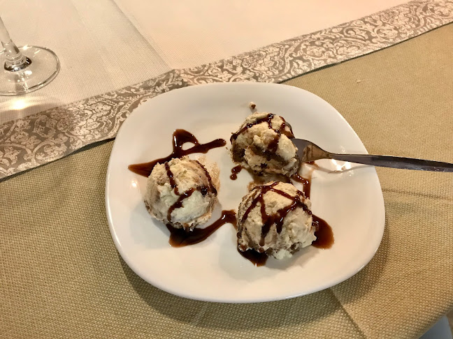 Opinii despre Ресторант "Спа хотел Елена" în Елена - Гастрономия и хотелиерство