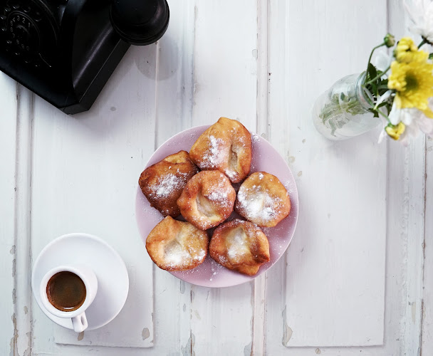 Opinii despre Мекица и Кафе 2 în София - Гастрономия и хотелиерство