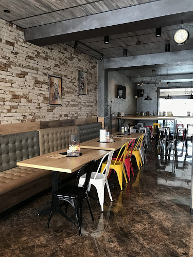 Opinii despre Coffee Bar Zahir în Монтана - Гастрономия и хотелиерство