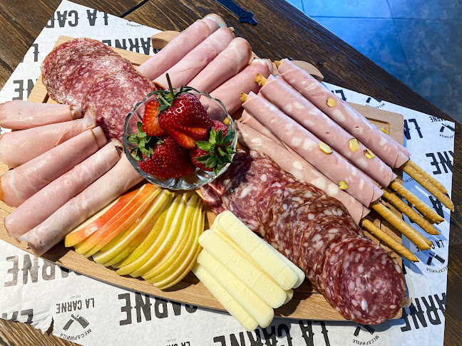 Comentarii opinii despre МЕСАРНИЦА LA CARNE / МЕСАРНИЦА ЛА КАРНЕ